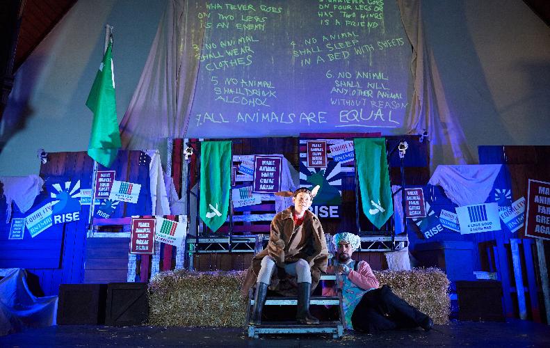 Animal Farm - Review - Greenwich Theatre A modernisation of George Orwell's classic 
