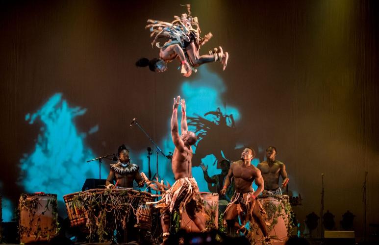 Afrique en Cirque - Review - Southbank Centre A Spectacle of Jazzy Acrobatics from Guinea