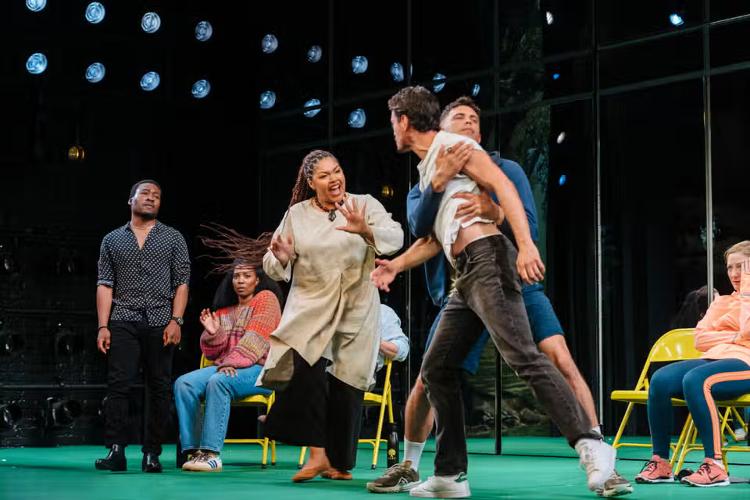 Slave Play - Review - Noël Coward Theatre Race, identity and sexuality in twenty-first century America